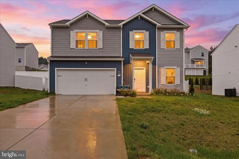 Photo of 76 Diving Scaup Road, HEDGESVILLE, WV 25427 (MLS # WVBE2051248)