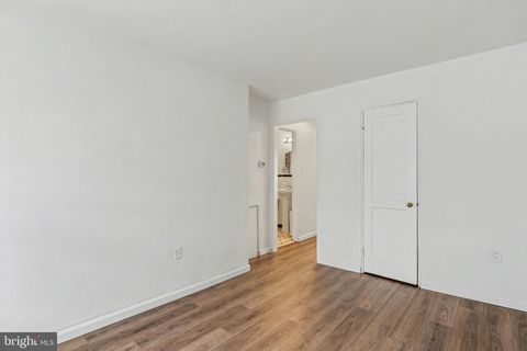 Tiny photo for 10 Swan St #B, HARRISBURG, PA 17111 (MLS # PADA2052574)
