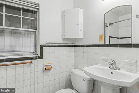 Tiny photo for 10 Swan St #B, HARRISBURG, PA 17111 (MLS # PADA2052574)