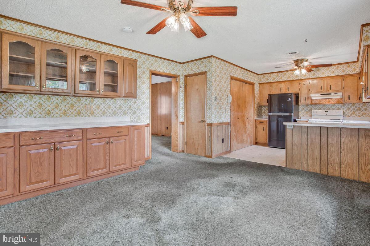 FISH HOOK ACRES - Residential