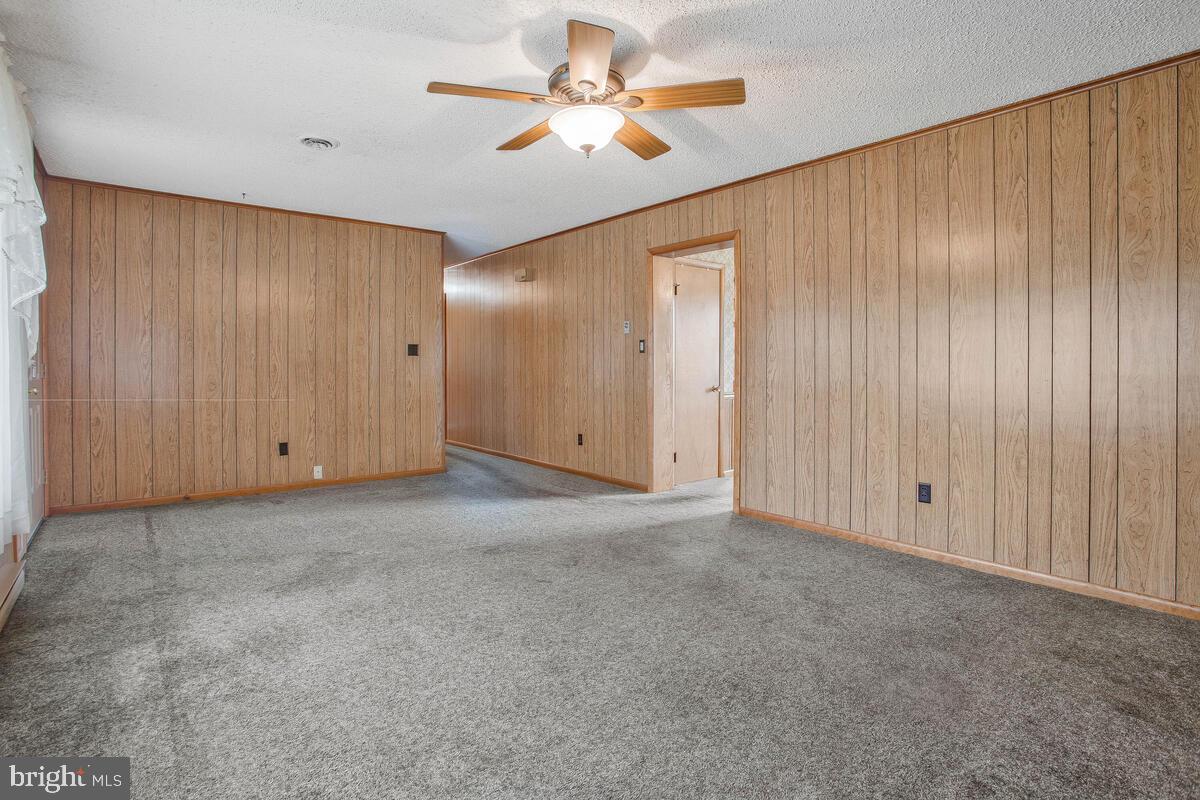 FISH HOOK ACRES - Residential