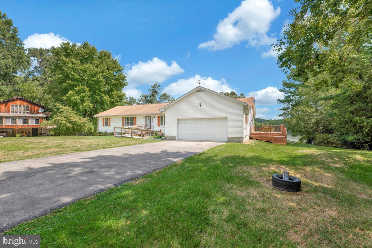 FISH HOOK ACRES - Residential