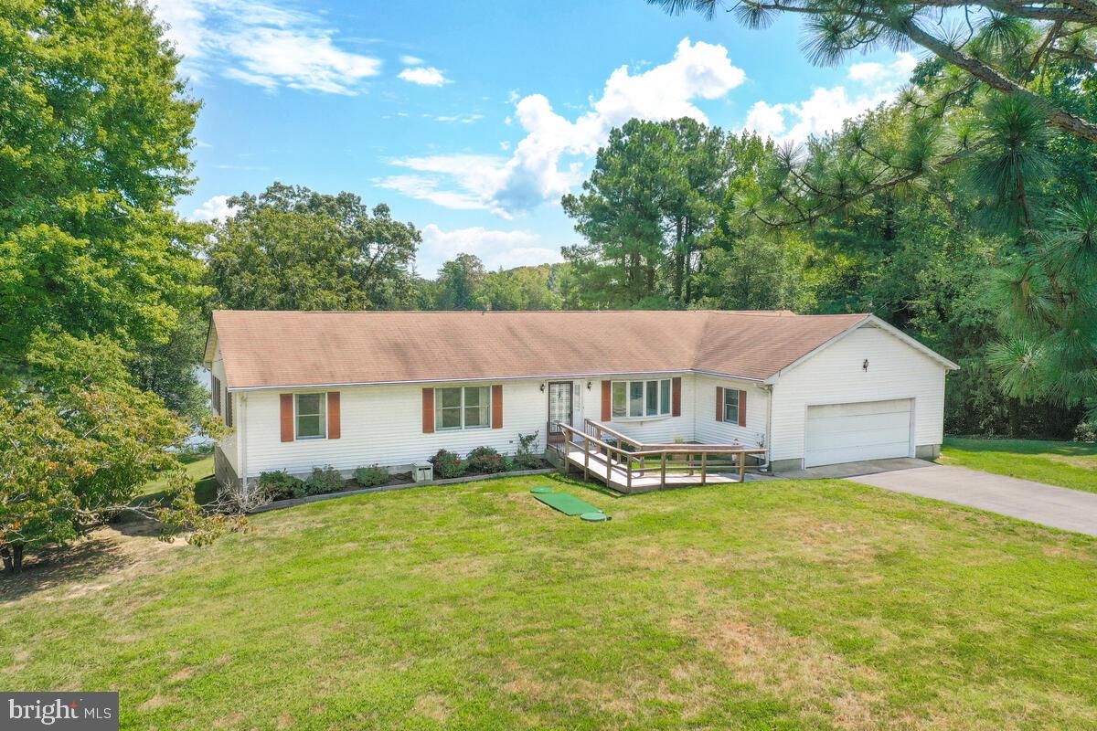 FISH HOOK ACRES - Residential