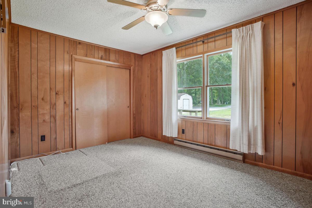 FISH HOOK ACRES - Residential