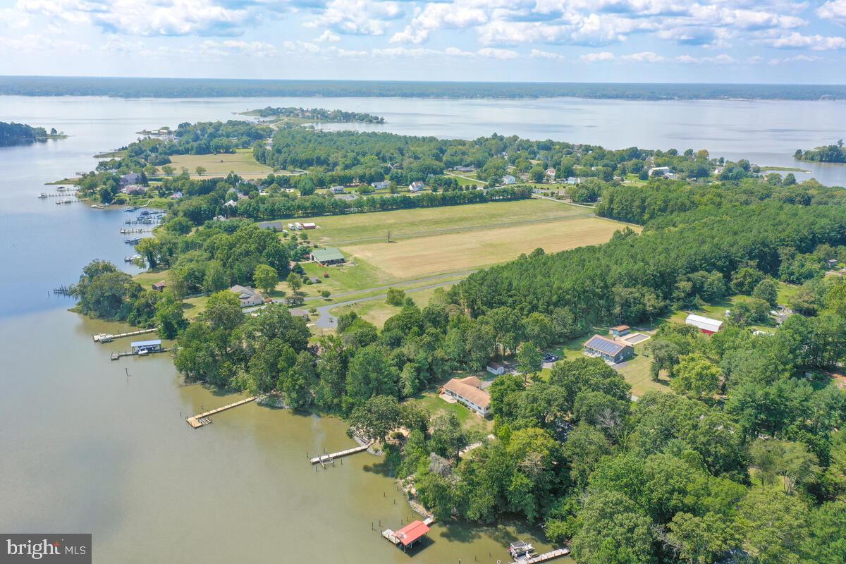 FISH HOOK ACRES - Residential