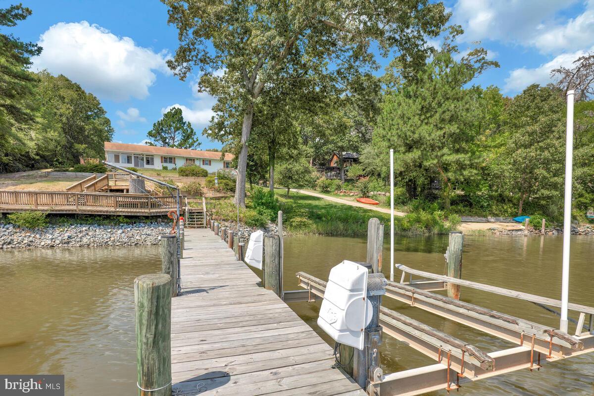 FISH HOOK ACRES - Residential