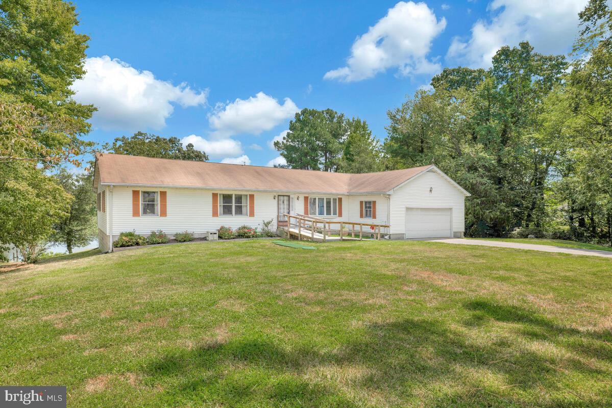 FISH HOOK ACRES - Residential