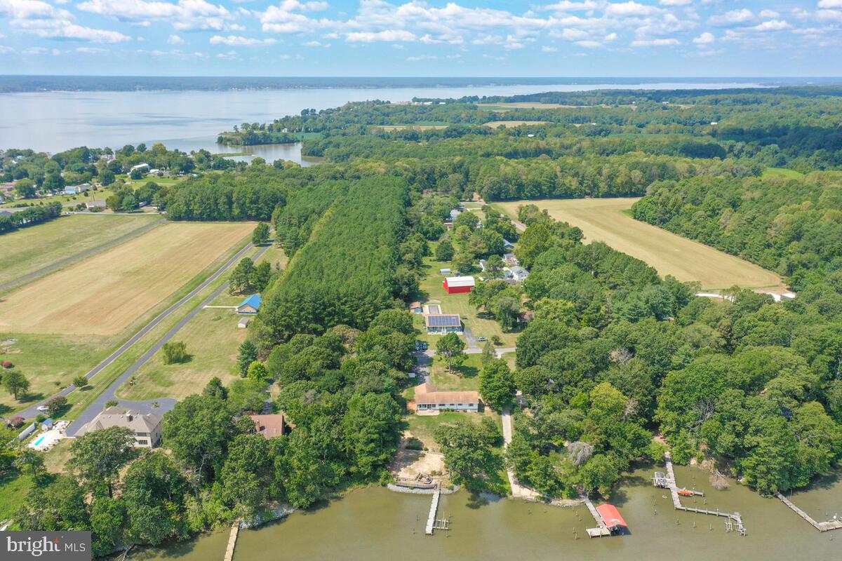 FISH HOOK ACRES - Residential