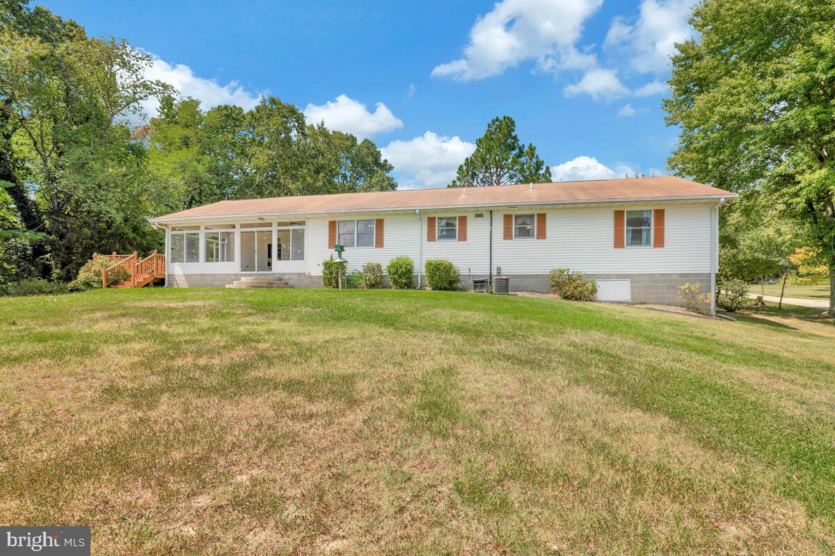 FISH HOOK ACRES - Residential