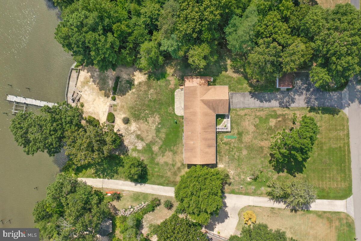 FISH HOOK ACRES - Residential