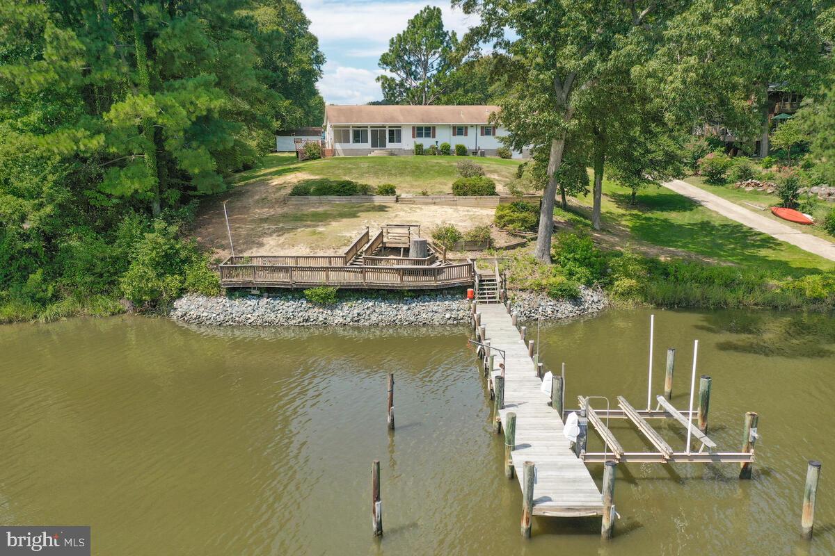 FISH HOOK ACRES - Residential