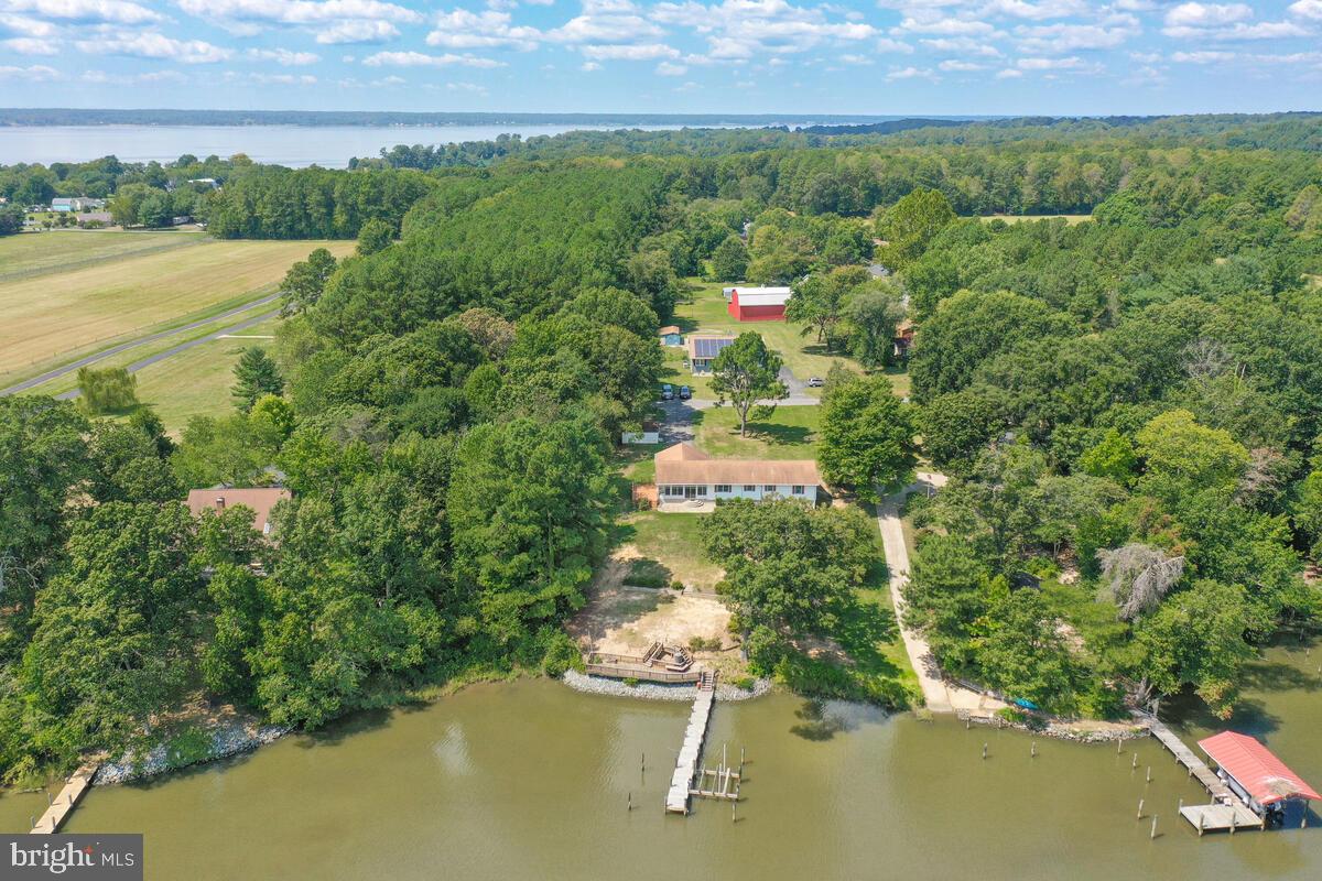 FISH HOOK ACRES - Residential