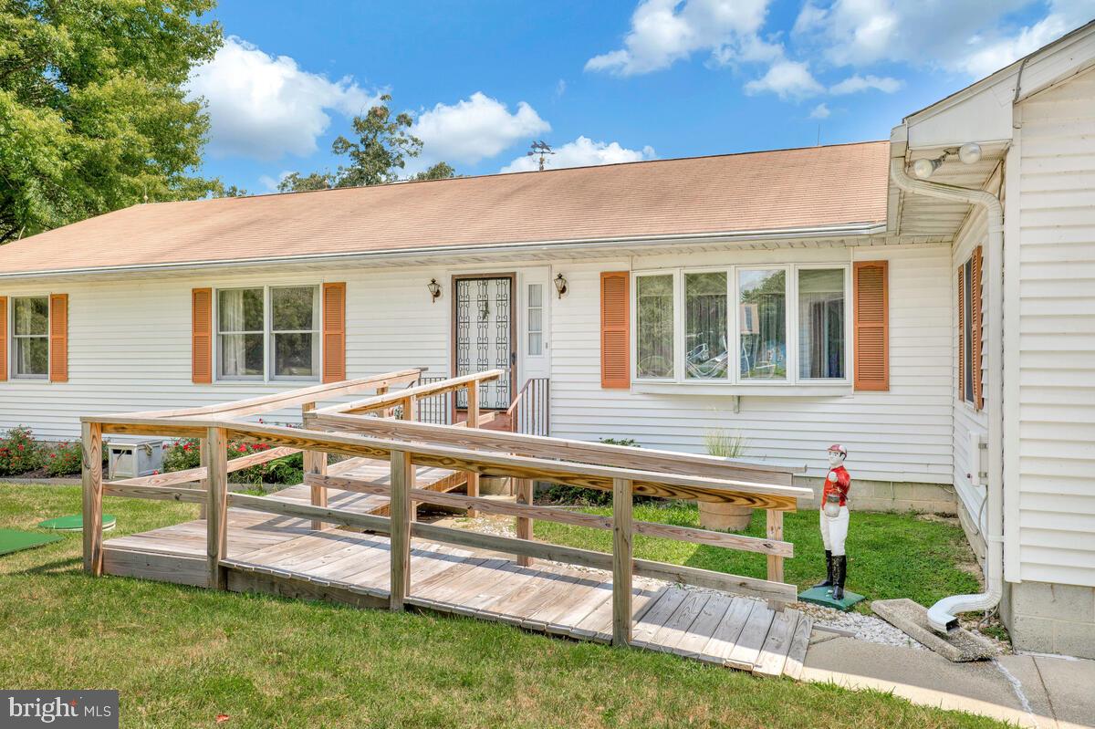 FISH HOOK ACRES - Residential