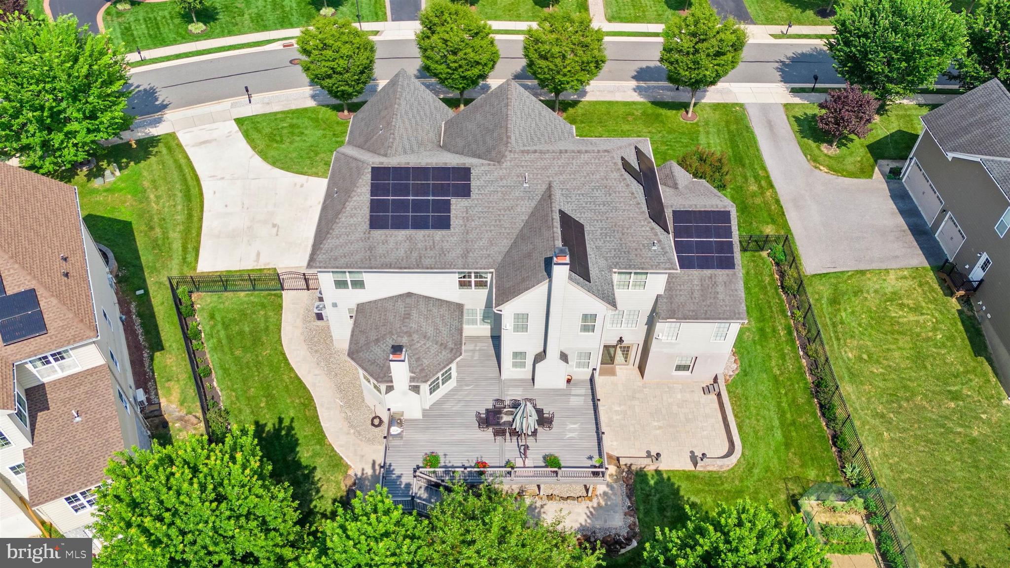 407 ARCADIA WAY