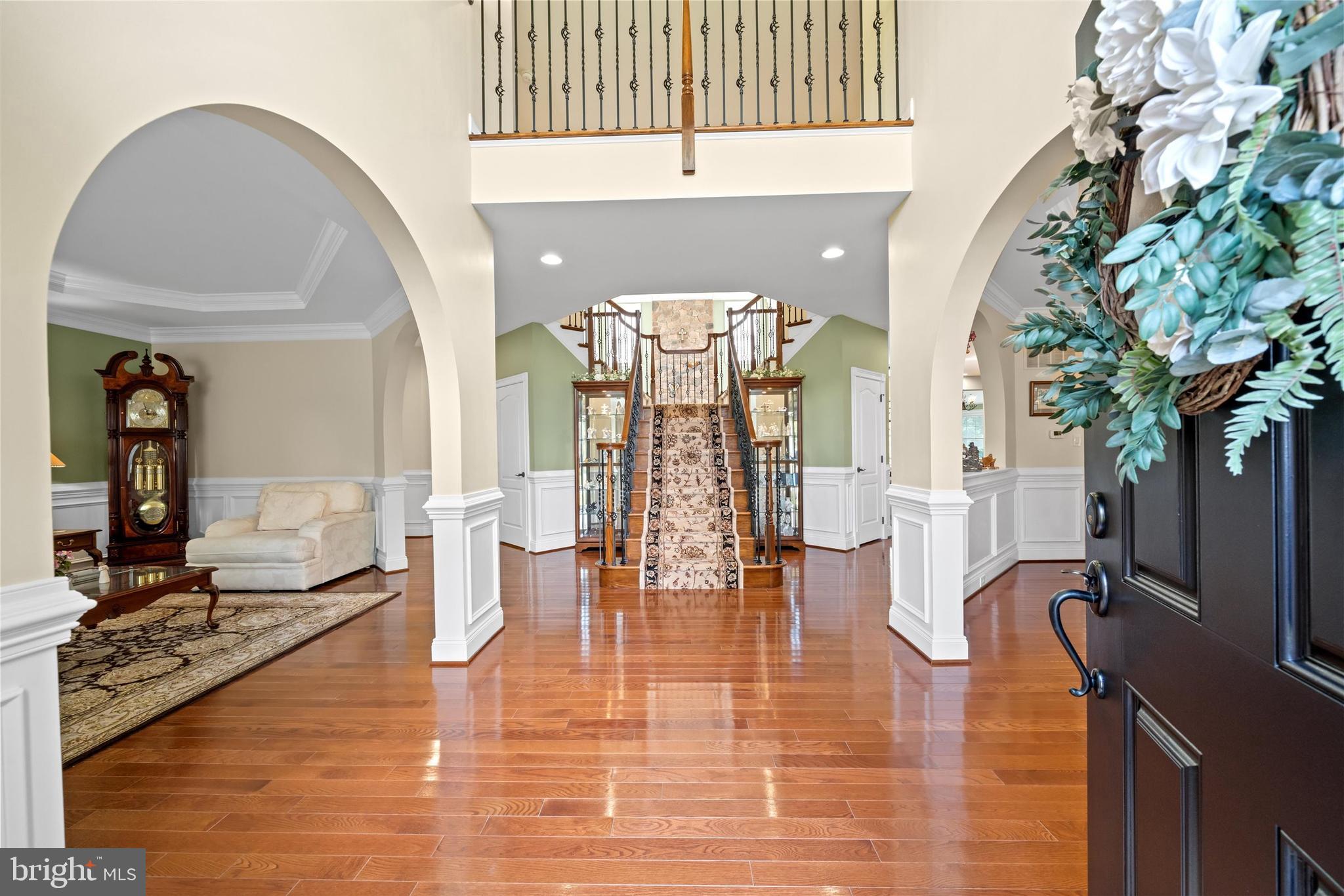 407 ARCADIA WAY