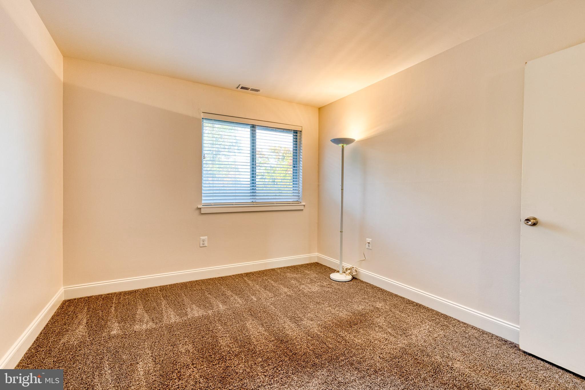 BRYANT WOODS - Residential Lease