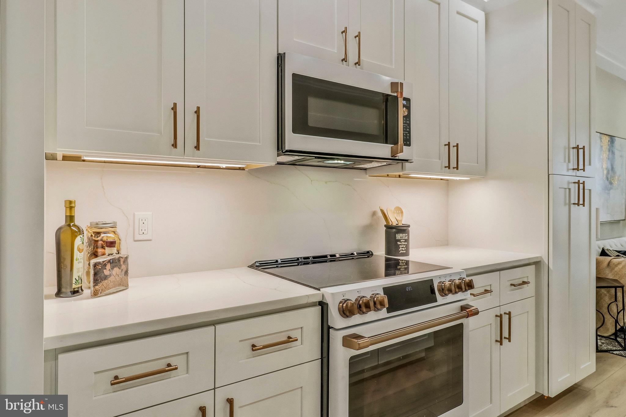 COLUMBIA HEIGHTS - Residential