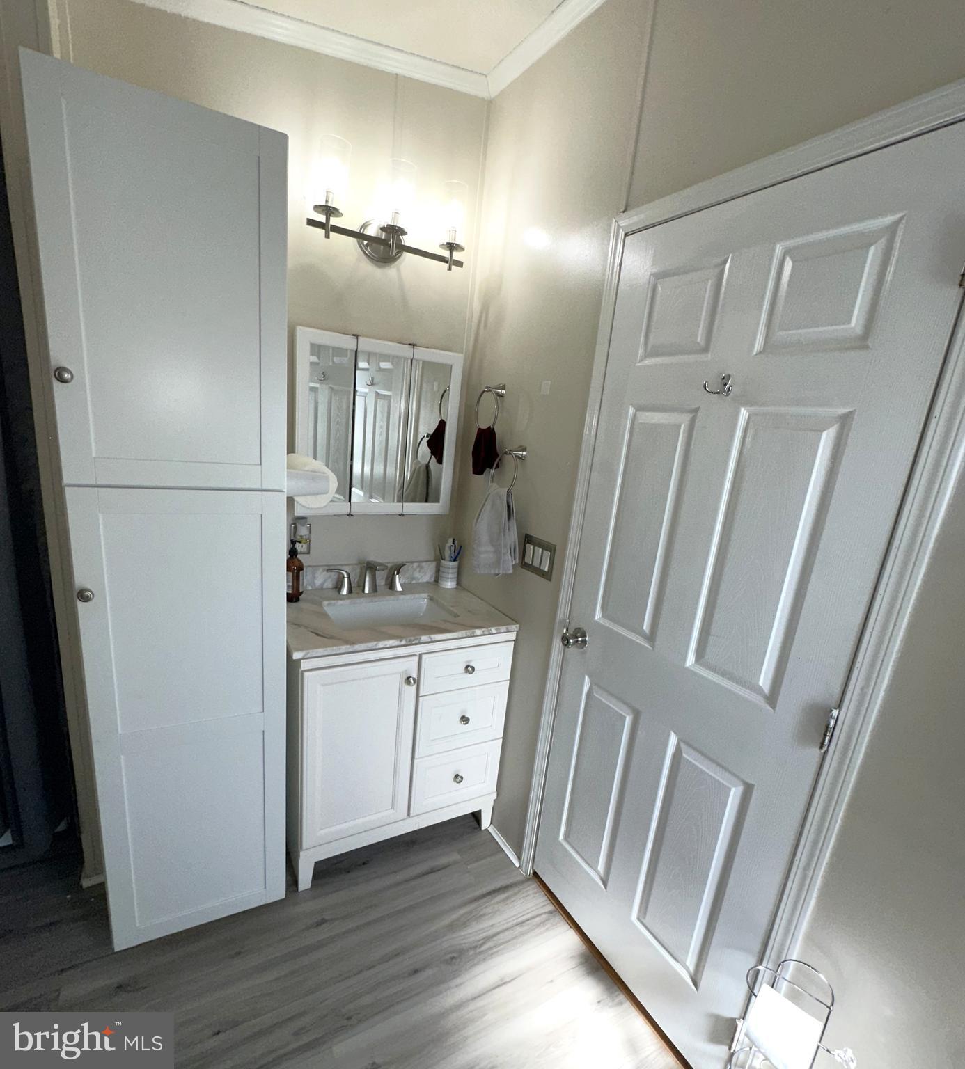 ARUNDEL MOBILE VILLAGE - Residential