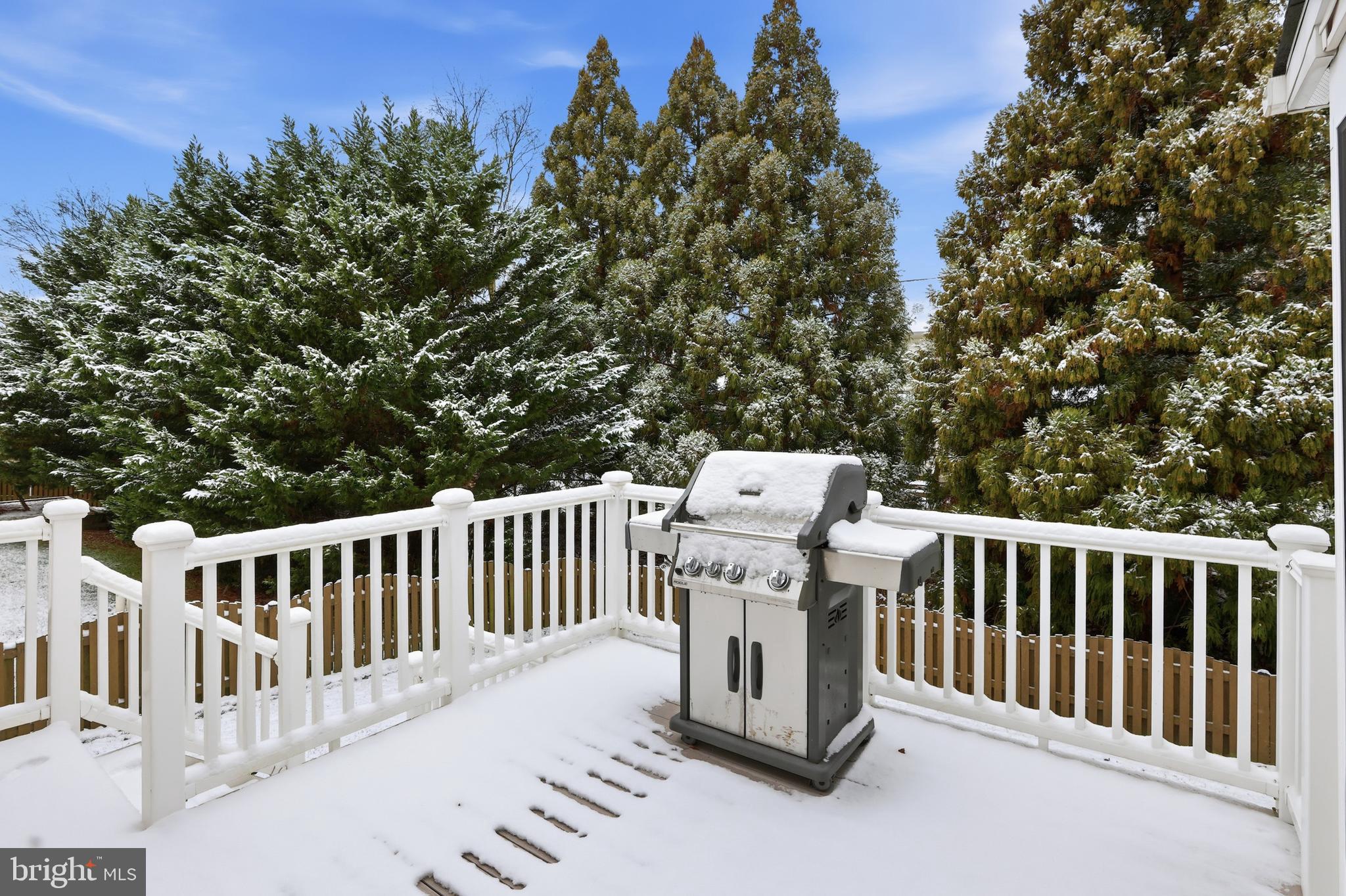 ST MARGARETS LANDING - Residential