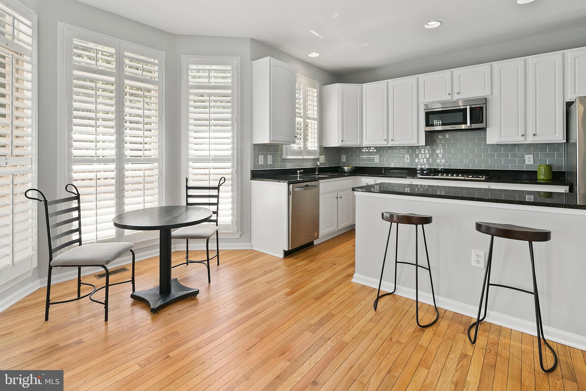 WINDY HILL - Residential