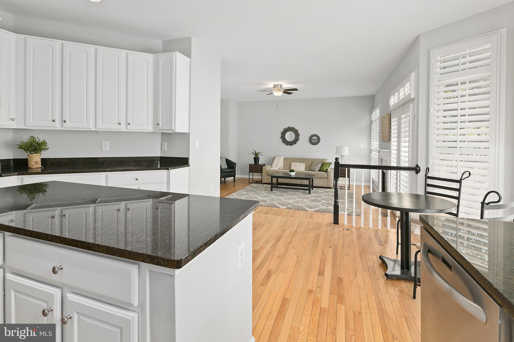 WINDY HILL - Residential