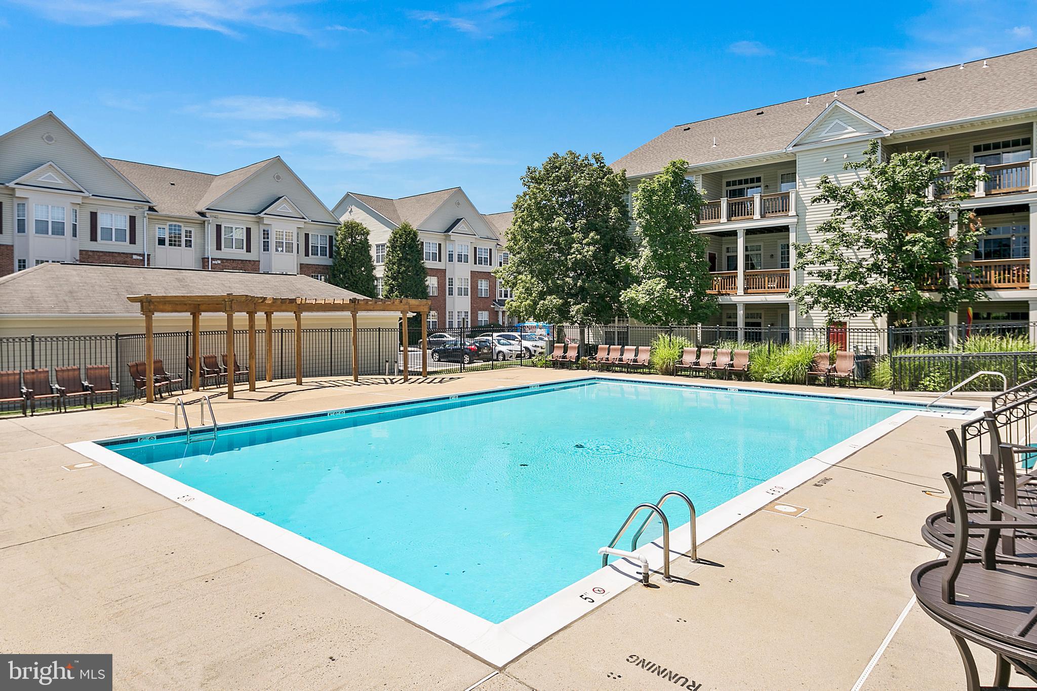 WINDY HILL - Residential