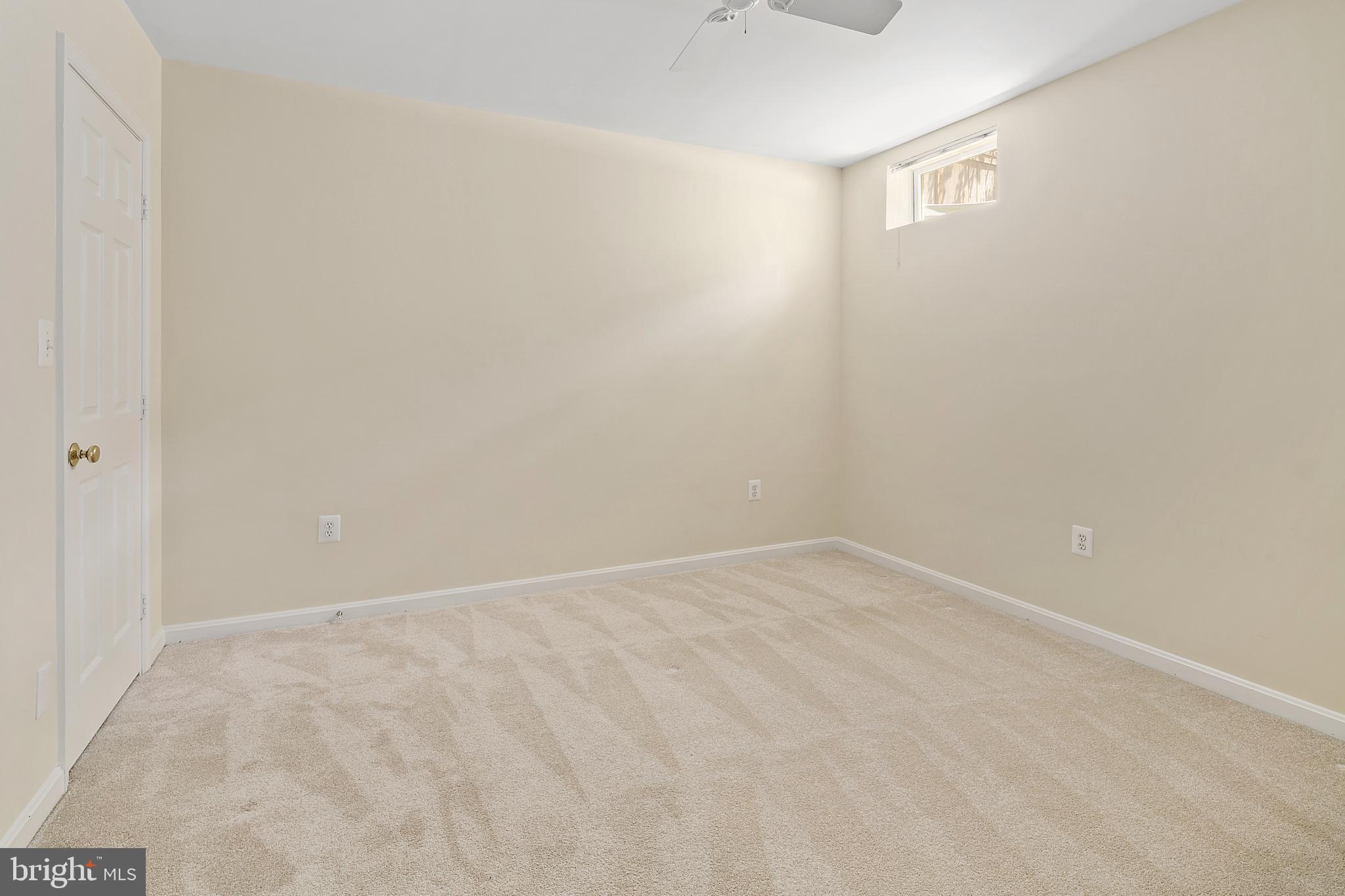 WINDY HILL - Residential