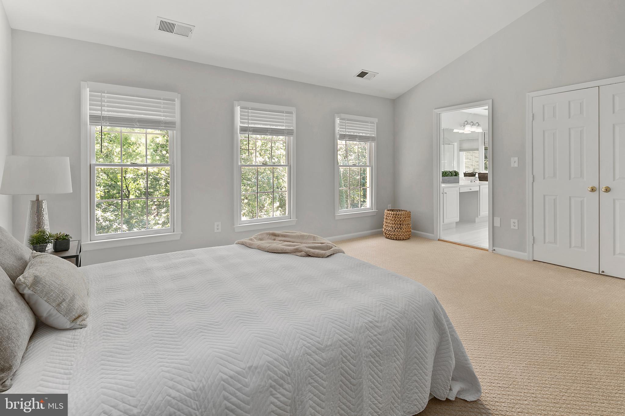 WINDY HILL - Residential