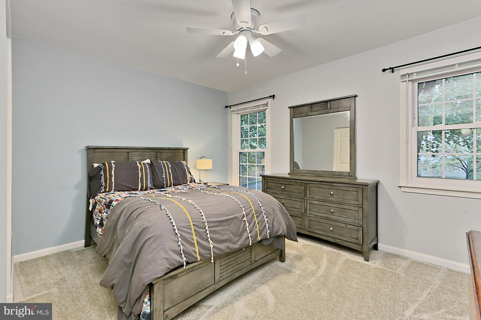 FAIRFAX STATION - Residential