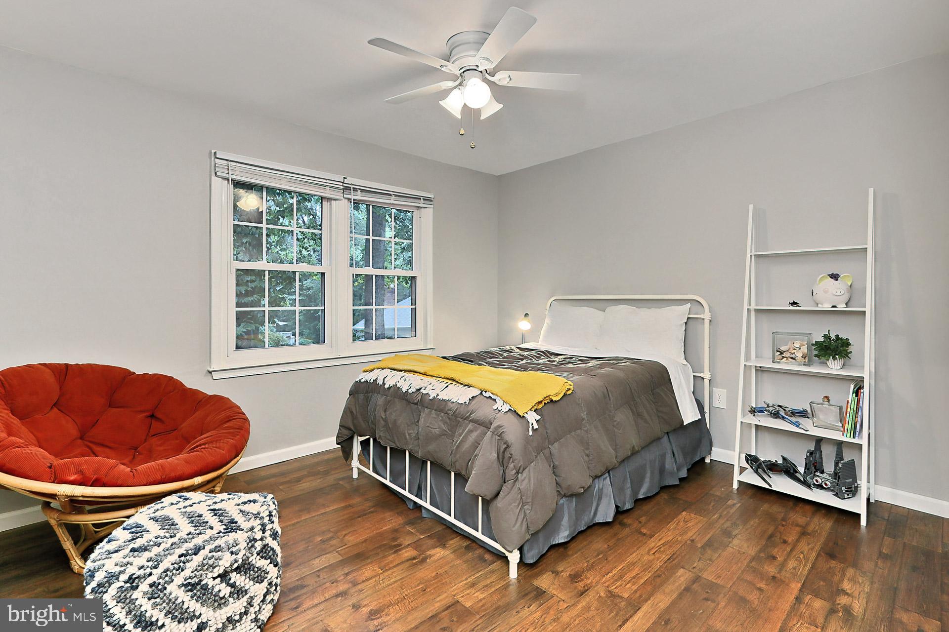 FAIRFAX STATION - Residential