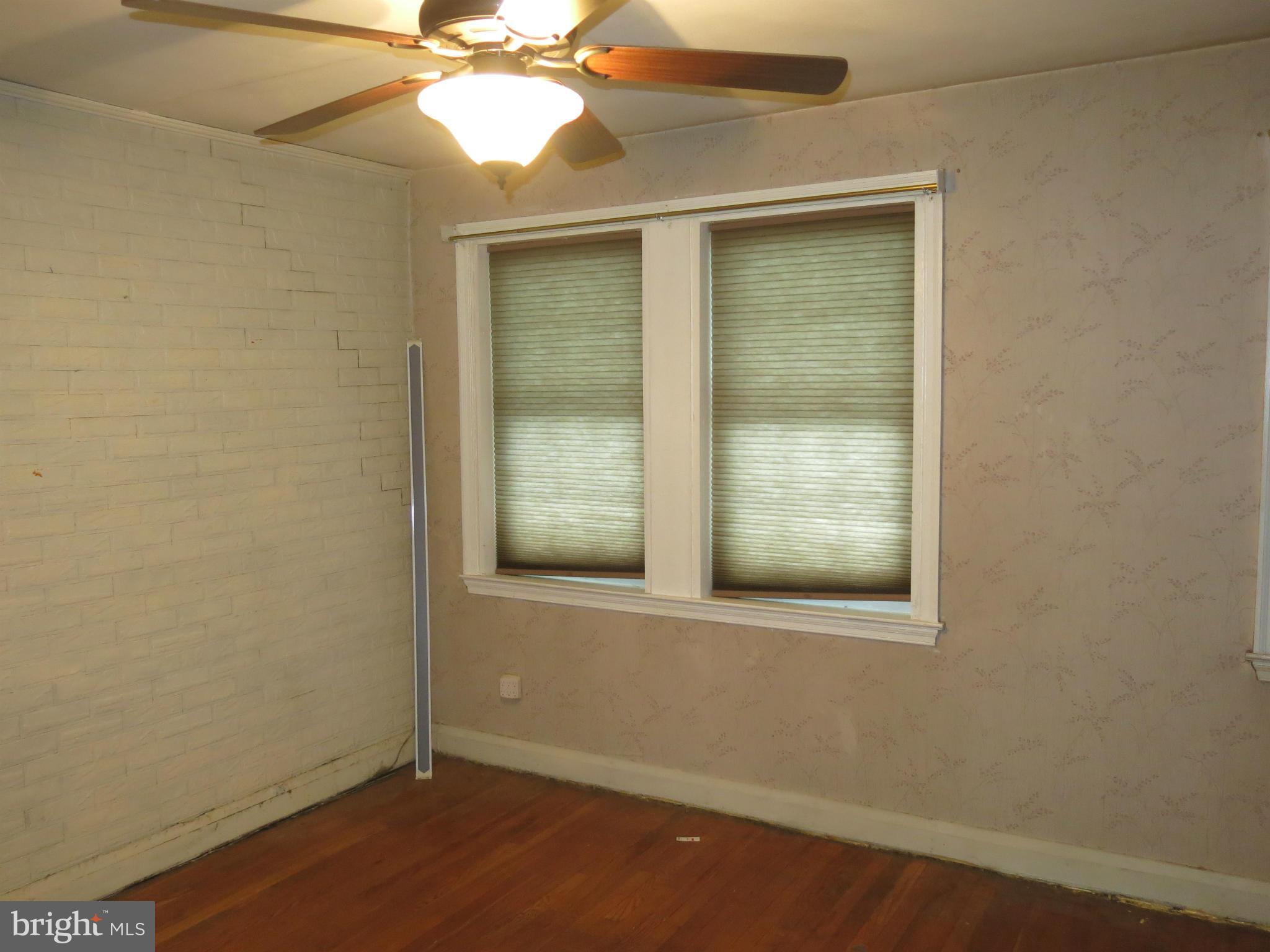 MEDFIELD - Residential