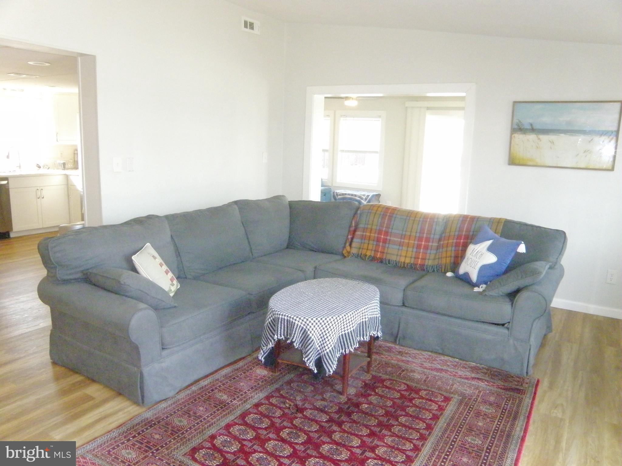MARINERS COVE - Residential