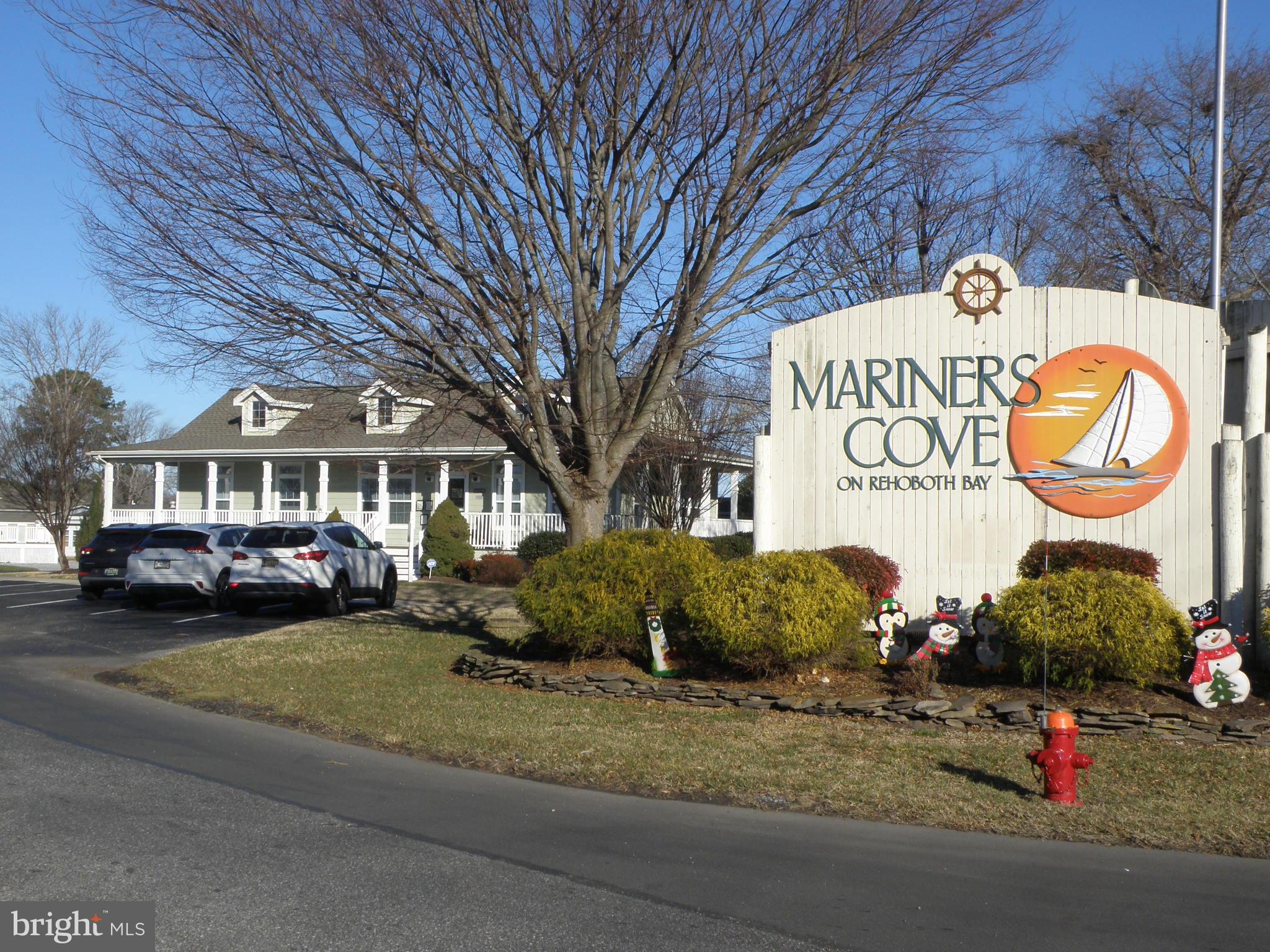 MARINERS COVE - Residential