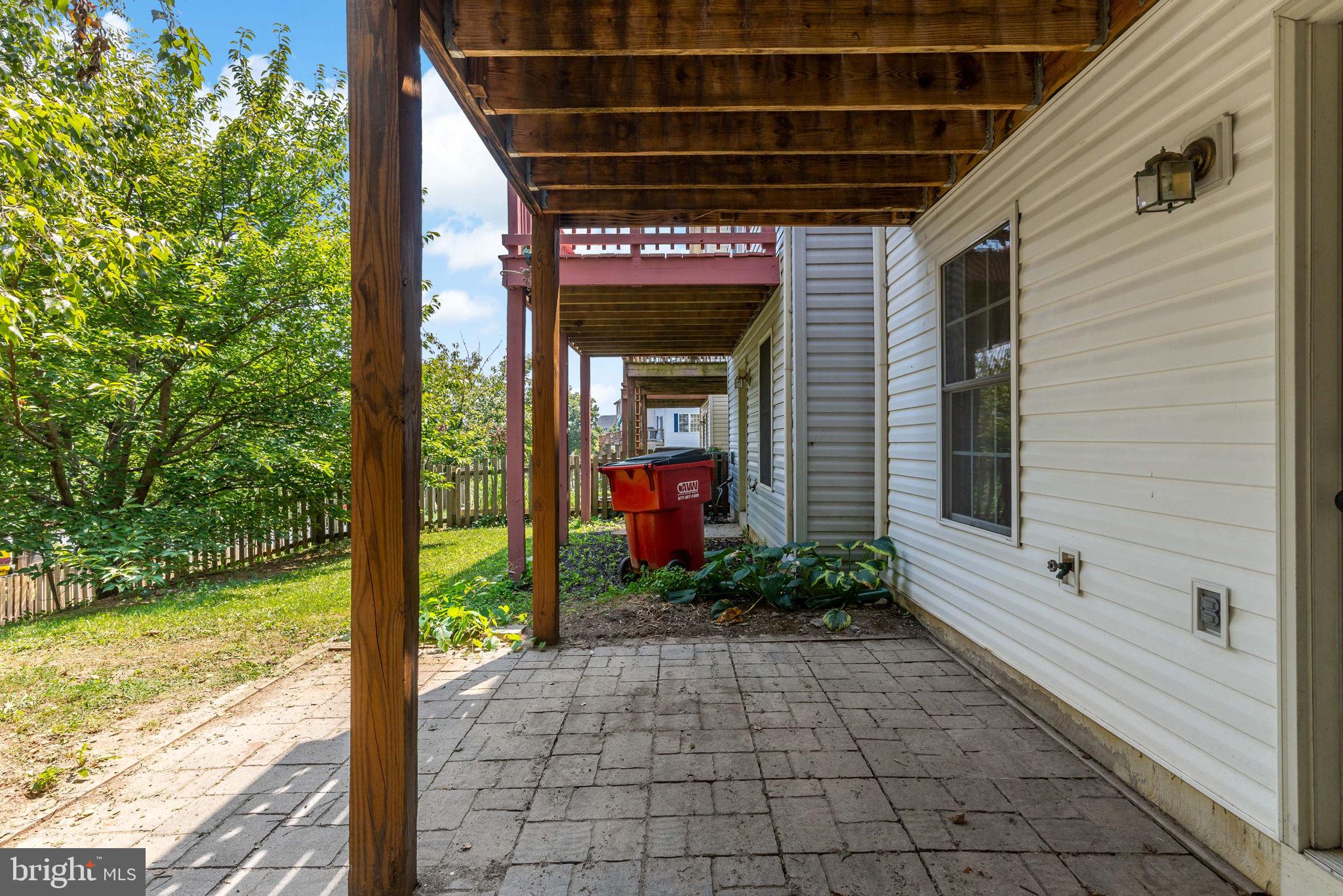 HAMMONDS MILL - Residential