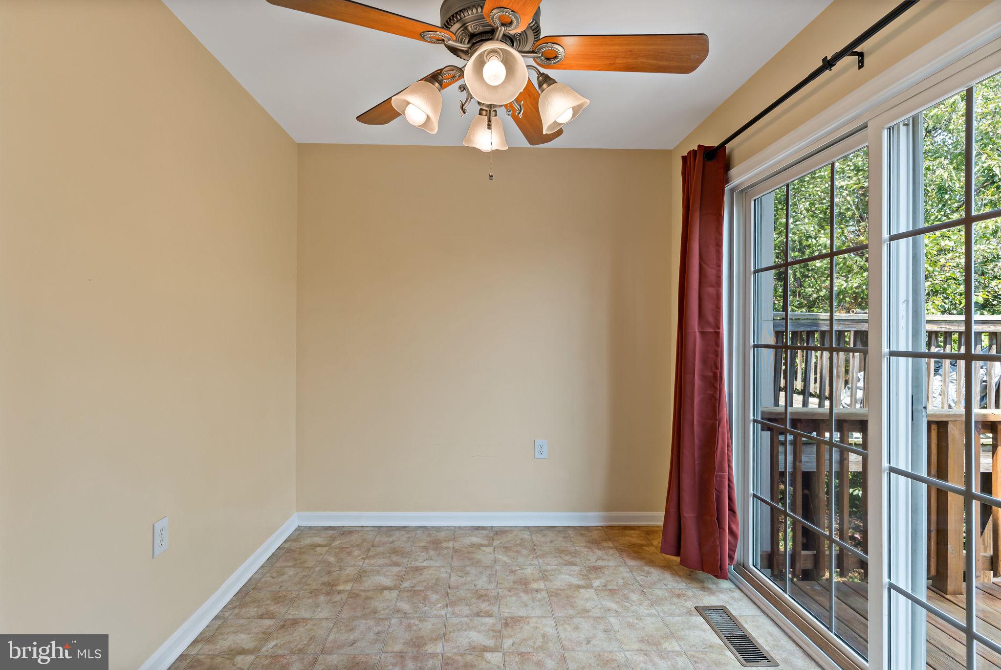 HAMMONDS MILL - Residential