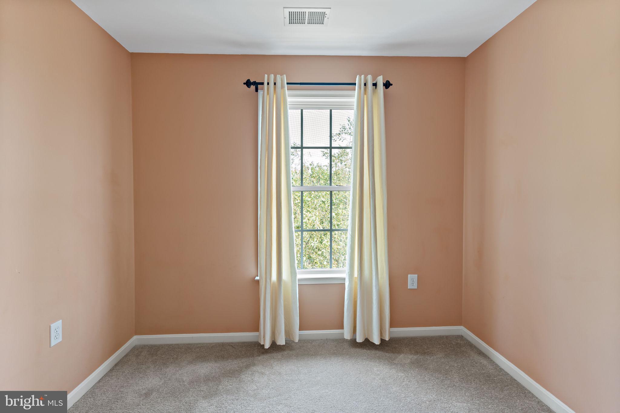 HAMMONDS MILL - Residential