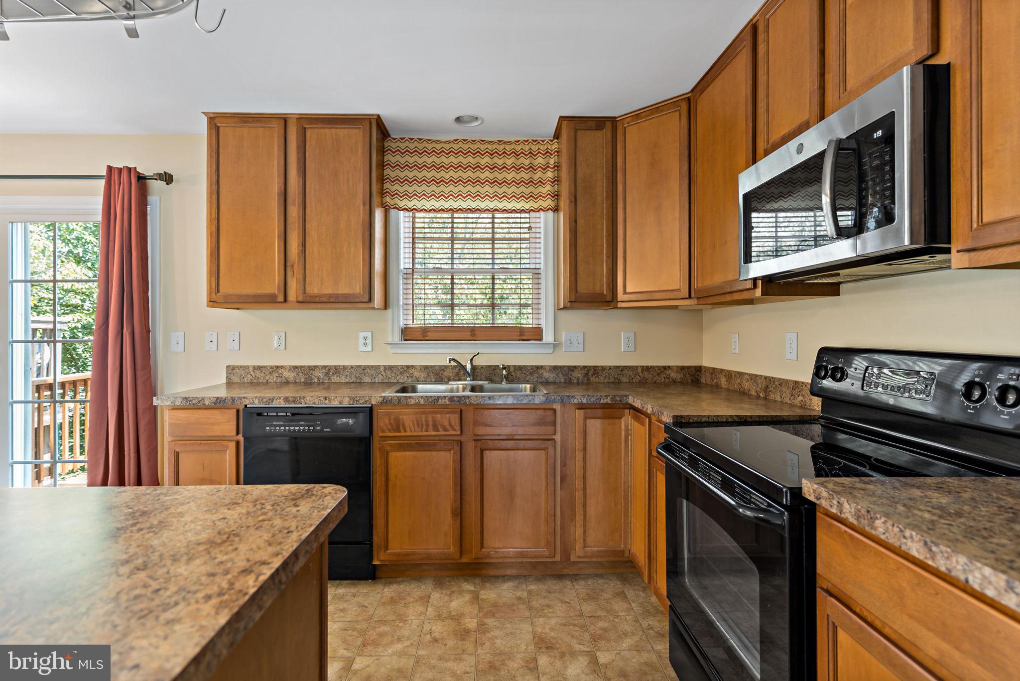 HAMMONDS MILL - Residential