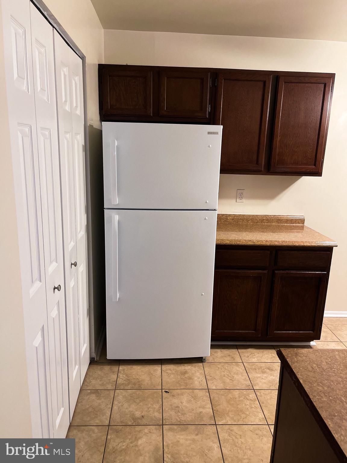 CLARYS FOREST - Residential Lease