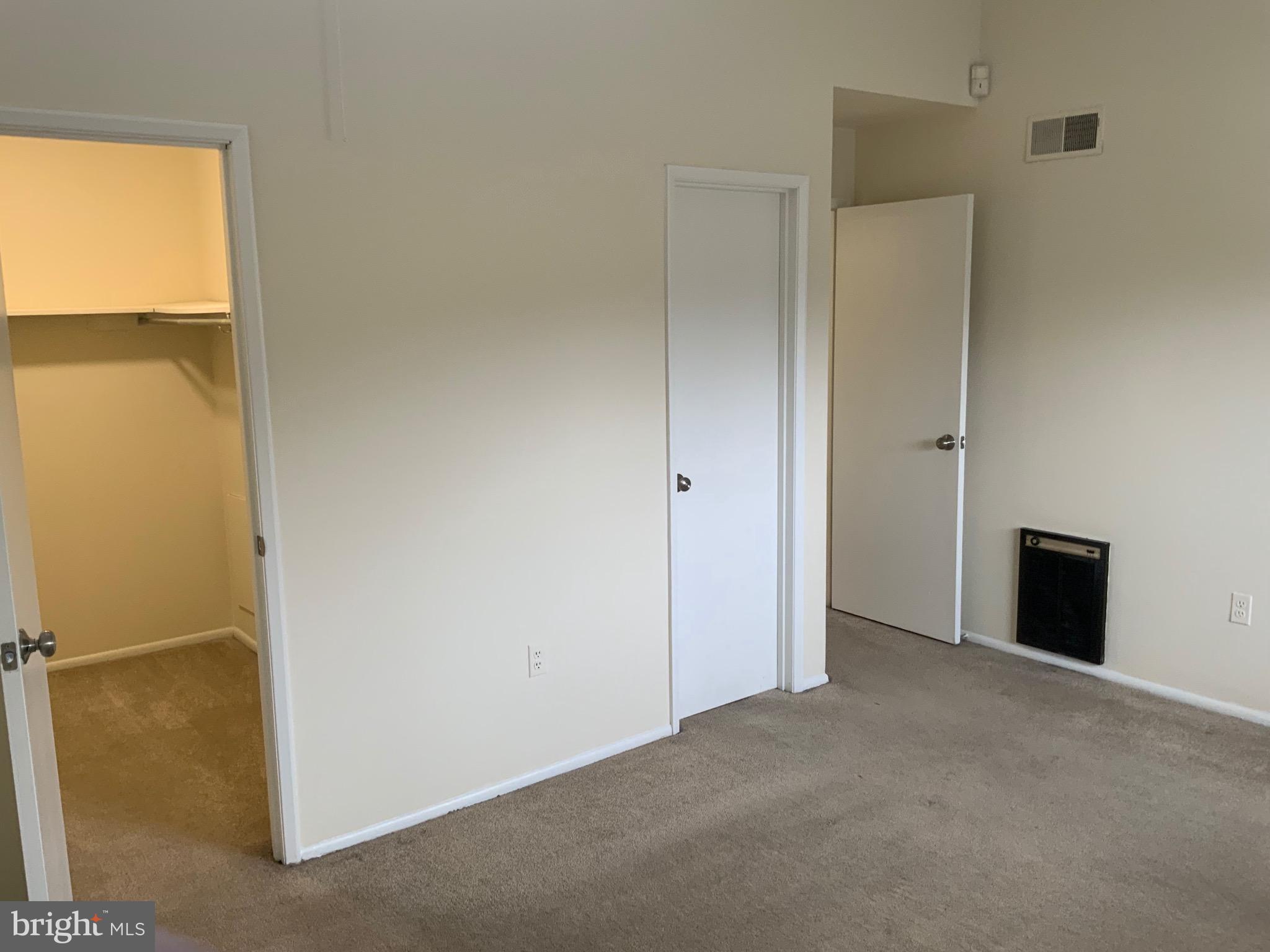 CLARYS FOREST - Residential Lease