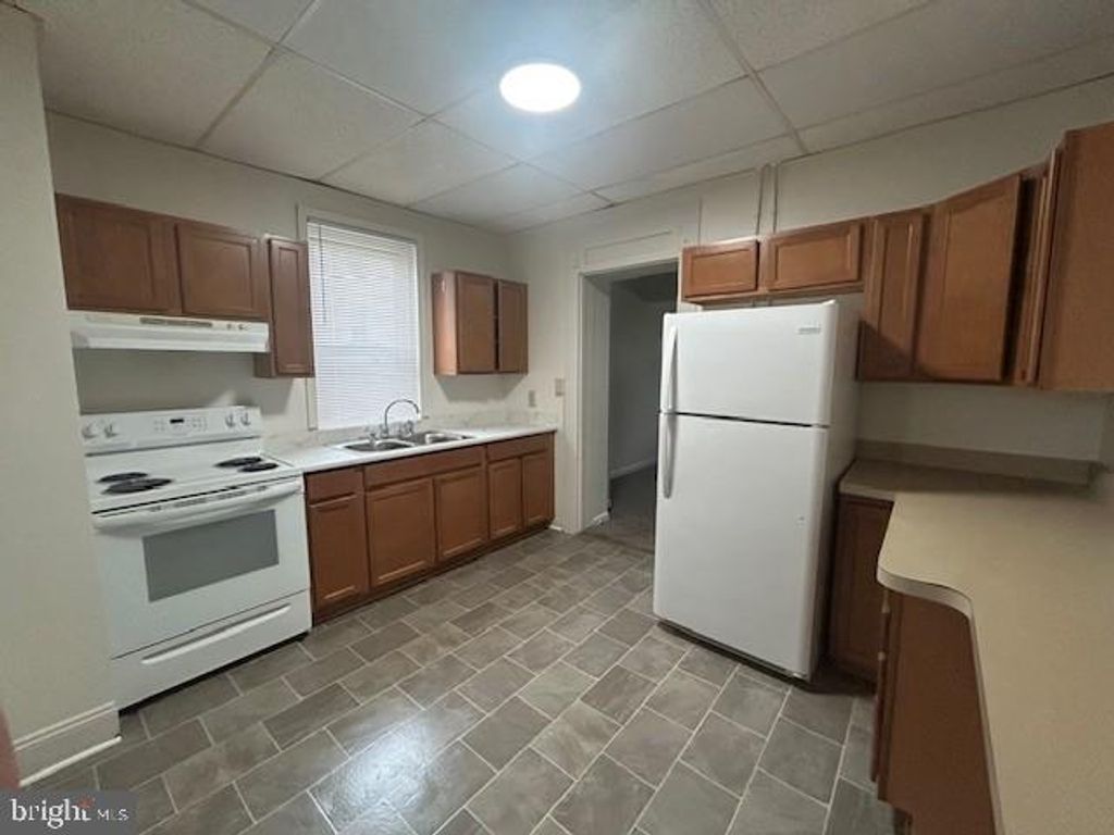 Photo of 1638 Mt Rose Avenue, YORK, PA 17403 (MLS # PAYK2093734)