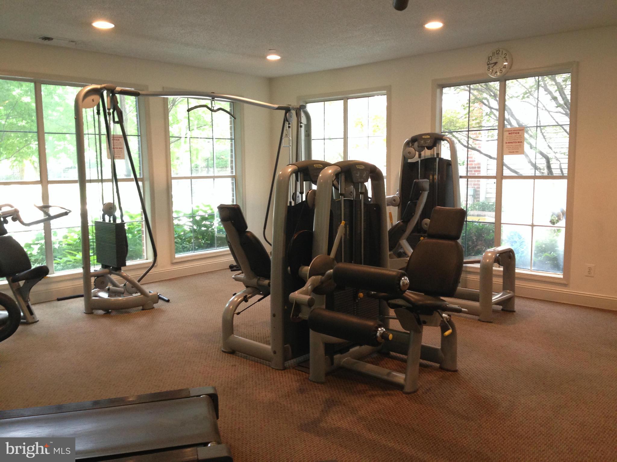 FOUNTAINS AT MCLEAN - Residential Lease