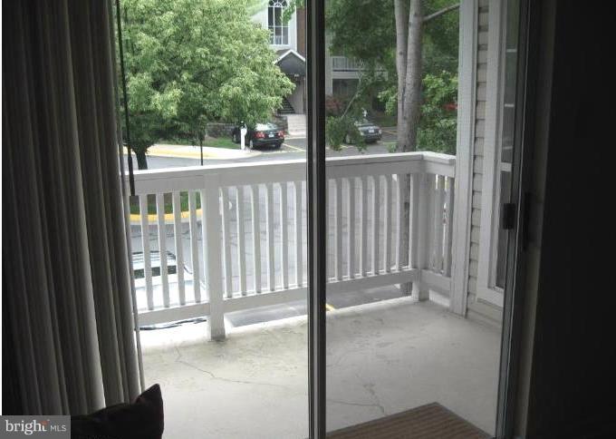 FOUNTAINS AT MCLEAN - Residential Lease