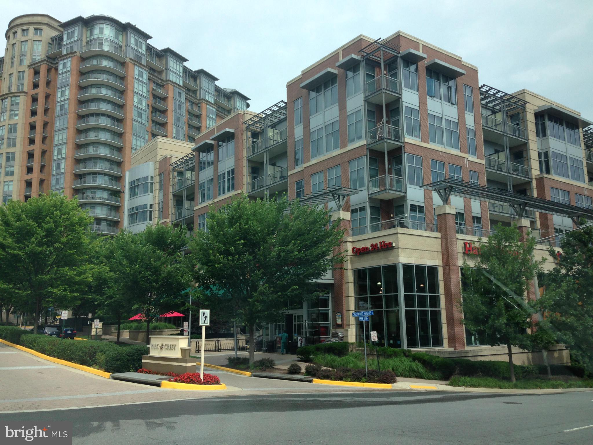 FOUNTAINS AT MCLEAN - Residential Lease