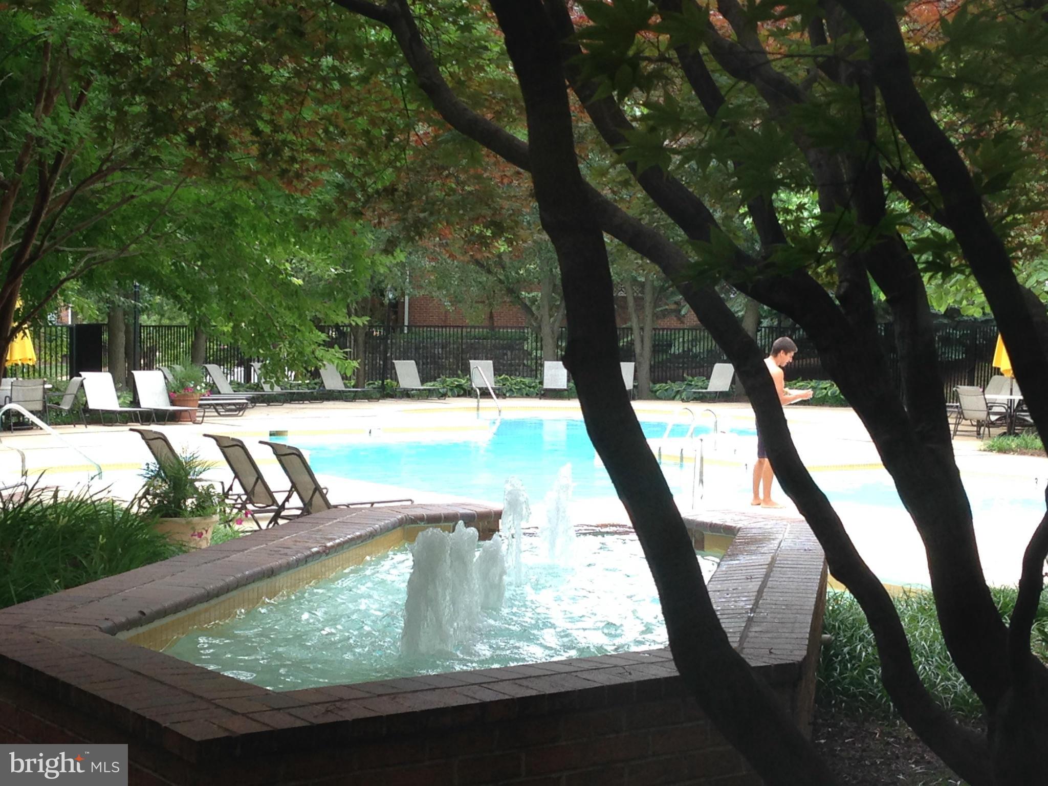 FOUNTAINS AT MCLEAN - Residential Lease