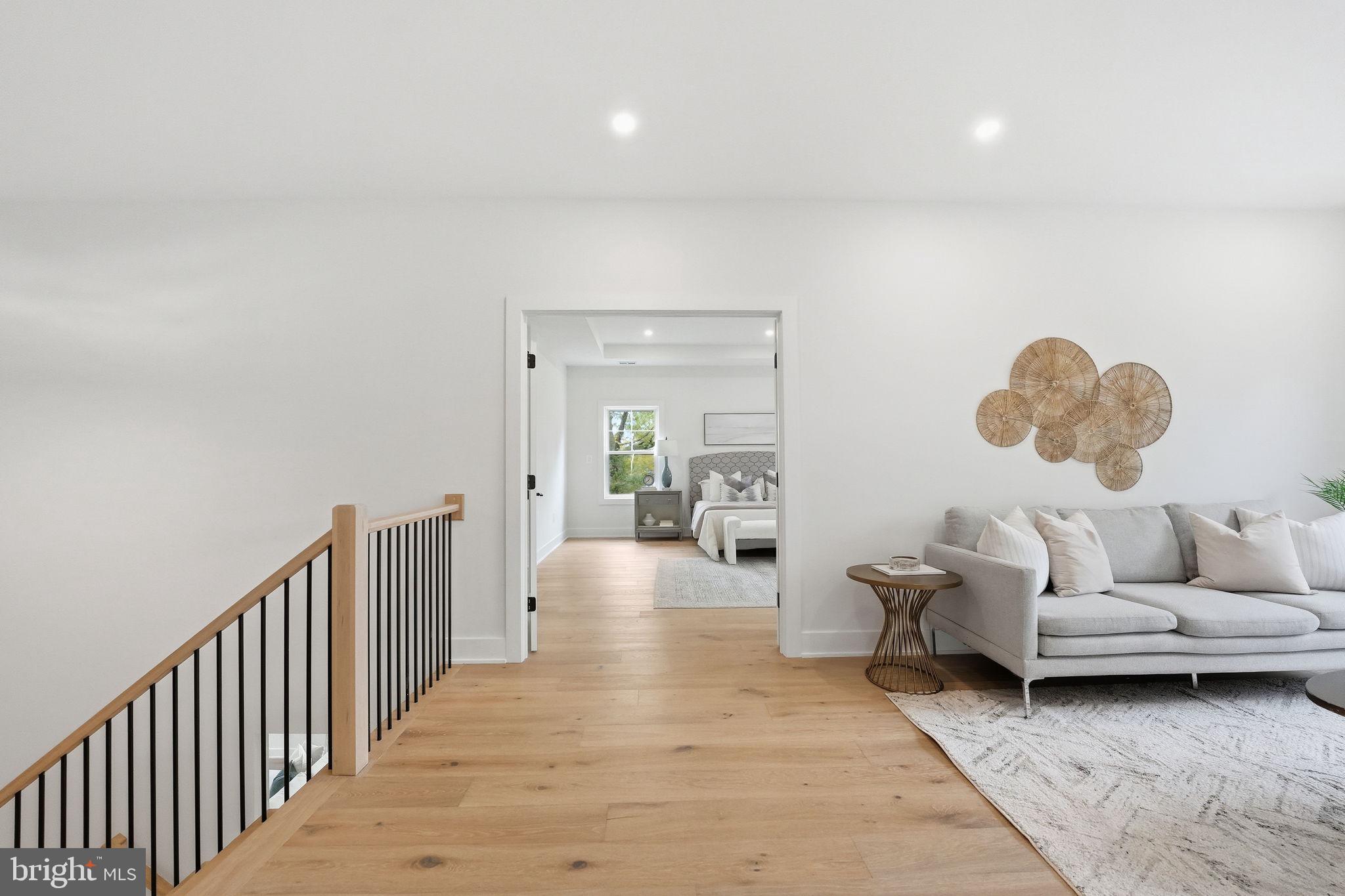 PIMMIT HILLS - Residential