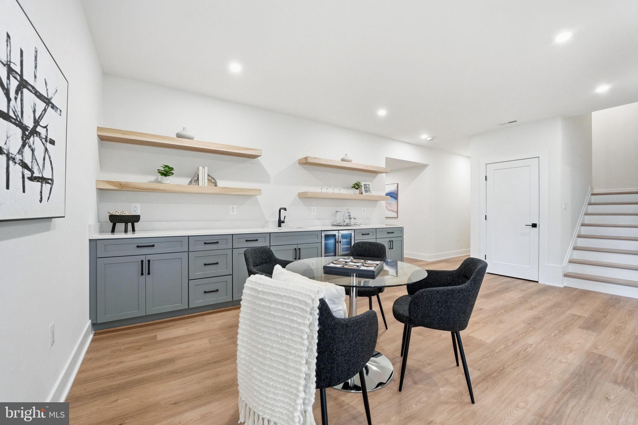 PIMMIT HILLS - Residential