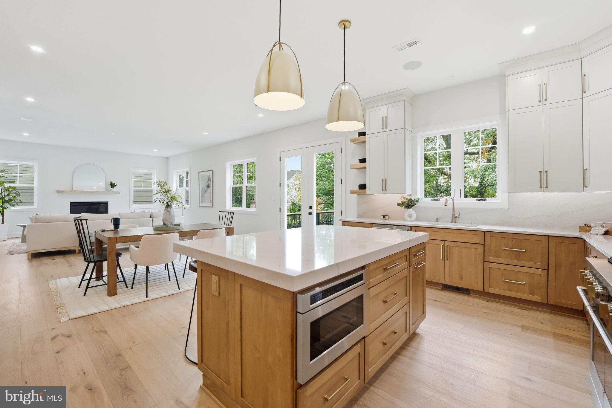 PIMMIT HILLS - Residential