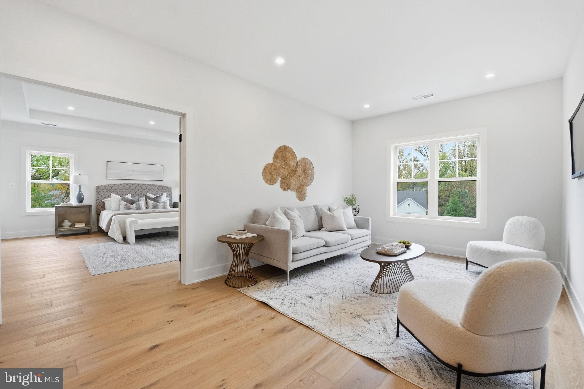 PIMMIT HILLS - Residential