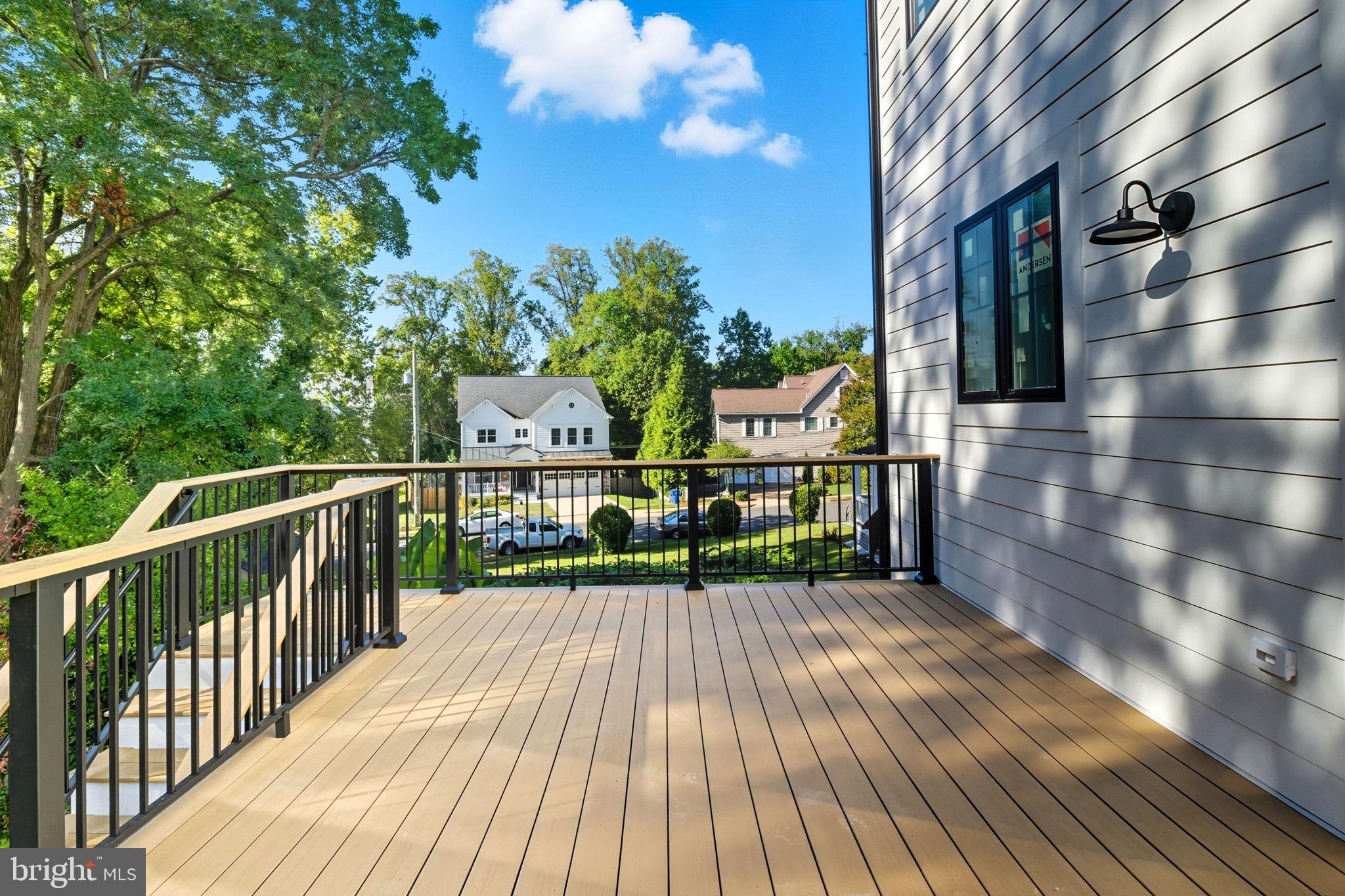 PIMMIT HILLS - Residential