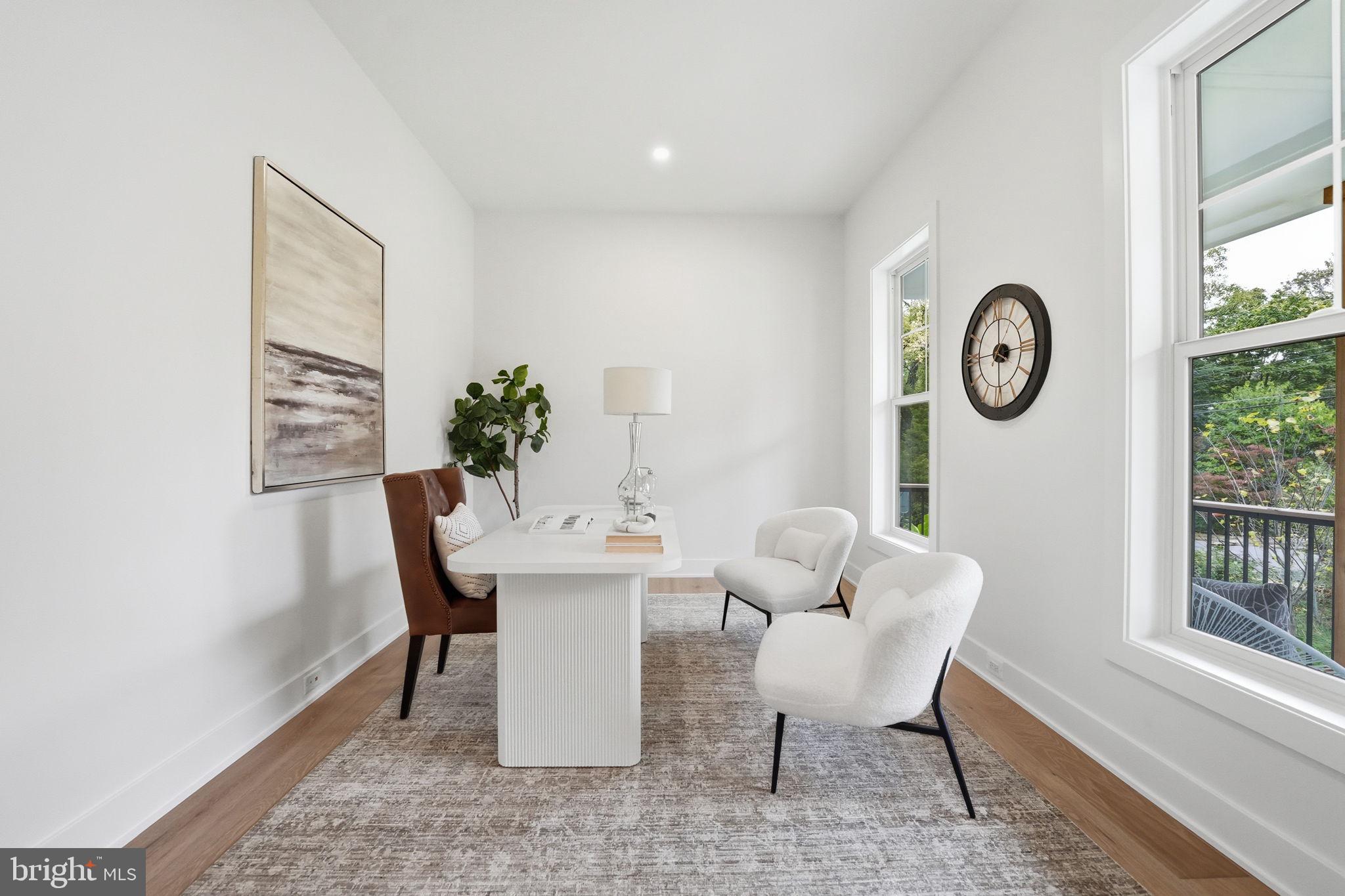 PIMMIT HILLS - Residential